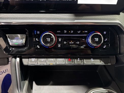 New 2026 GMC Sierra 3500 Denali w/ Denali Reserve Package image 34