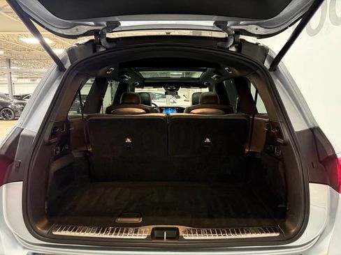 Used 2022 Mercedes-Benz GLS 450 4MATIC w/ Acoustic Comfort Package image 16