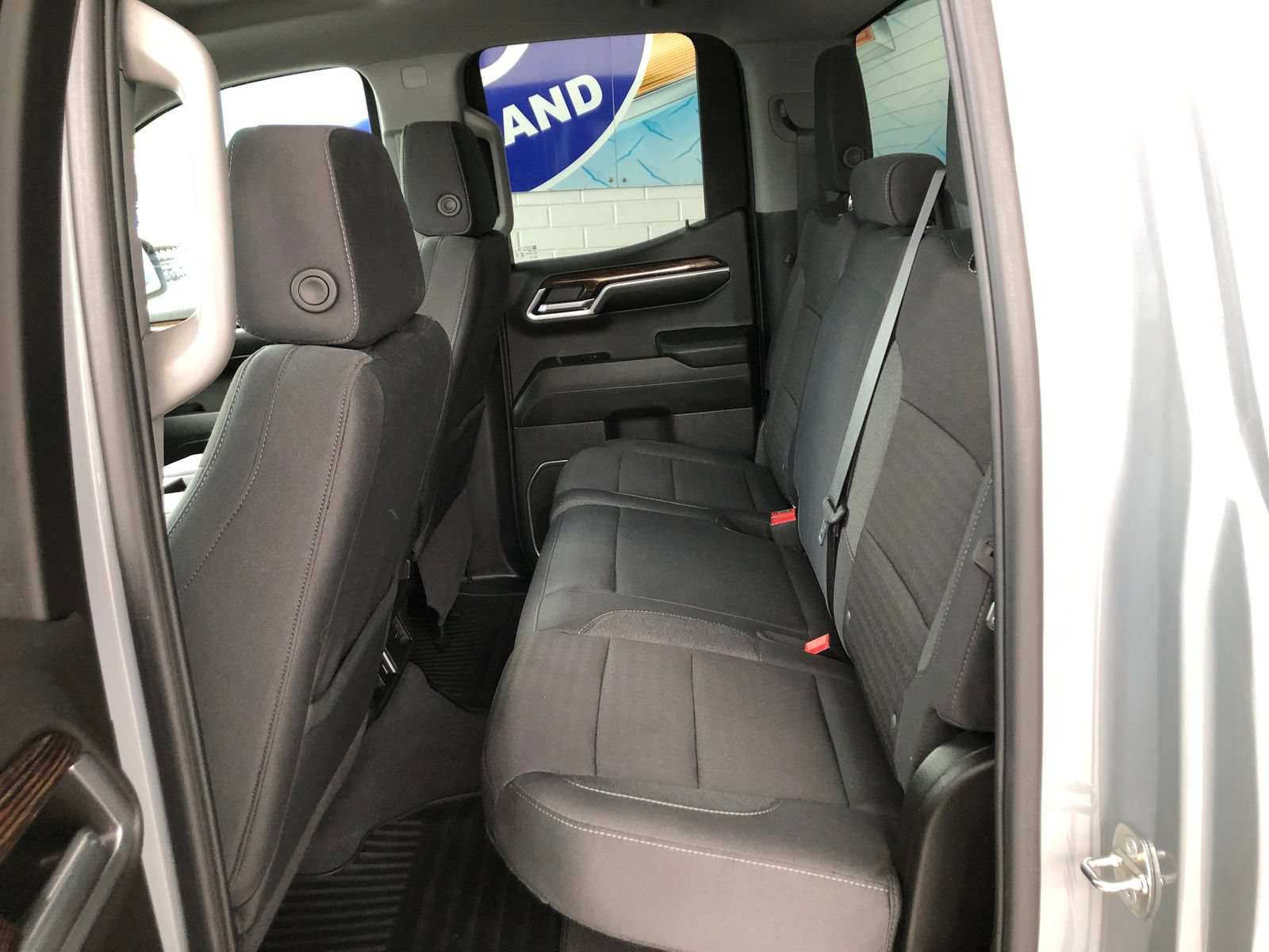 Used 2024 GMC Sierra 1500 Elevation AWD/4WD image 8