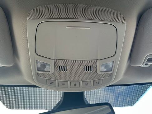 Used 2024 Ford Edge SEL image 20