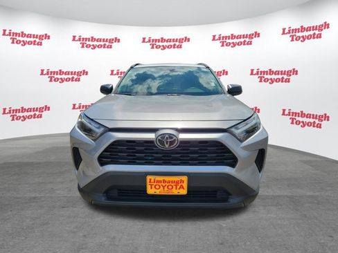 Used 2025 Toyota RAV4 LE AWD/4WD image 17
