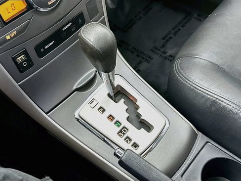 Used 2013 Toyota Corolla S w/ Premium Complete Pkg FWD image 18