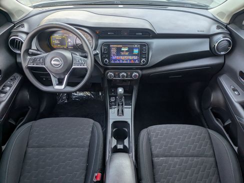 Used 2023 Nissan Kicks SV image 23