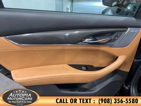 Used 2022 Cadillac CT5 V image 21