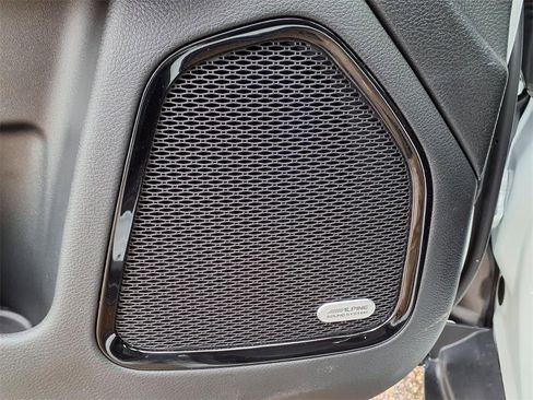 New 2026 Jeep Compass Limited w/ Sun, Sound & Navigation Group image 20