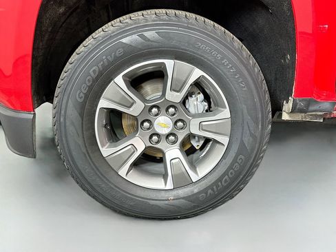 Used 2019 Chevrolet Colorado Z71 image 31