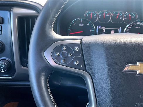 Used 2017 Chevrolet Silverado 1500 High Country image 23