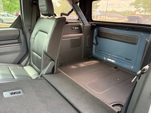 Used 2025 Ford Bronco Badlands AWD/4WD image 24