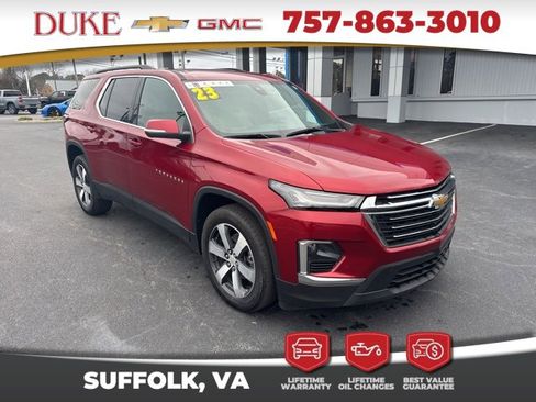 Used 2023 Chevrolet Traverse LT w/ LT Premium Package image 1