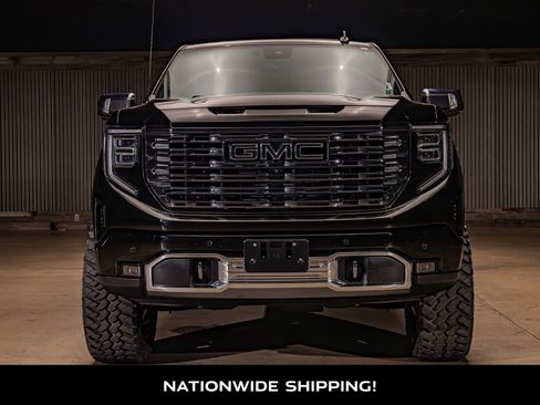 Used 2025 GMC Sierra 1500 Denali Ultimate AWD/4WD image 4