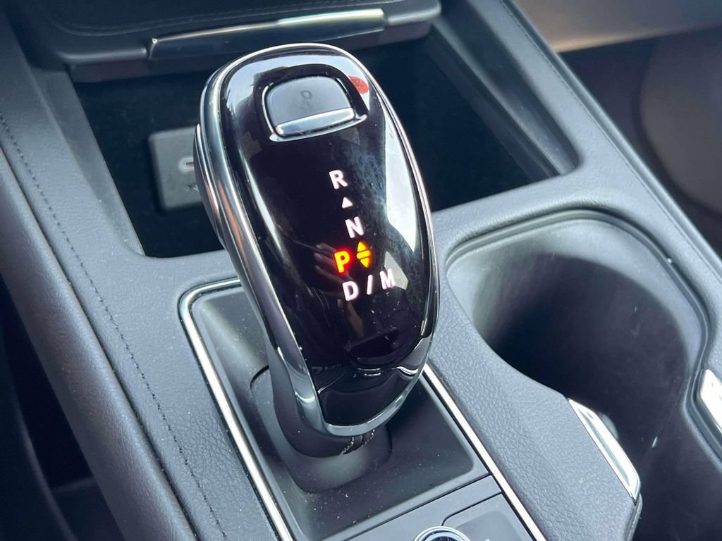 Used 2024 Cadillac XT4 Premium Luxury AWD/4WD image 29