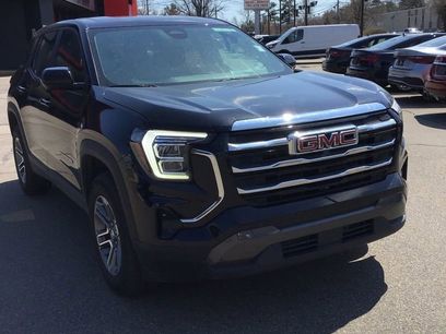 Used 2025 GMC Terrain Elevation