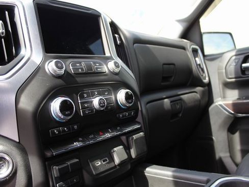 Used 2021 GMC Sierra 1500 SLT image 25