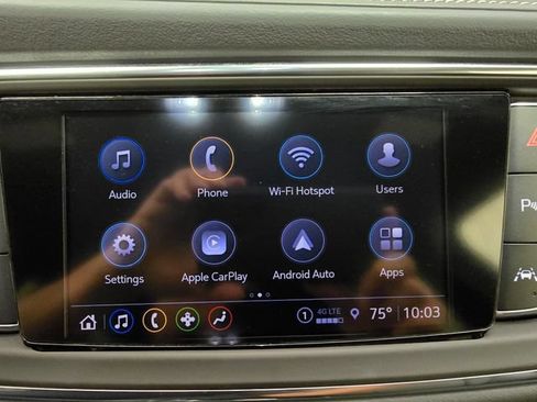 Used 2024 Buick Enclave Essence w/ Sport Touring Edition AWD/4WD image 21