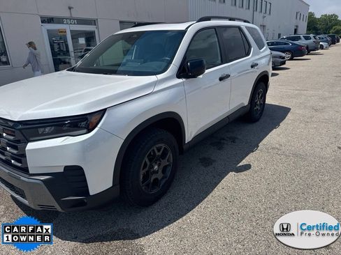 Certified 2026 Honda Pilot TrailSport image 1