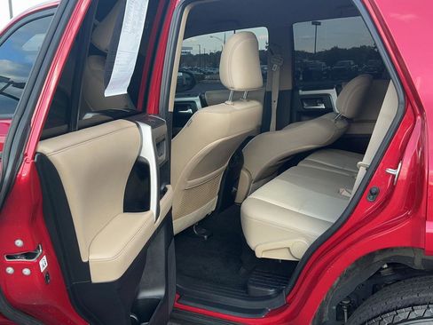 Certified 2022 Toyota 4Runner SR5 Premium AWD/4WD image 24