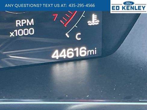 Used 2023 GMC Canyon AT4X image 19