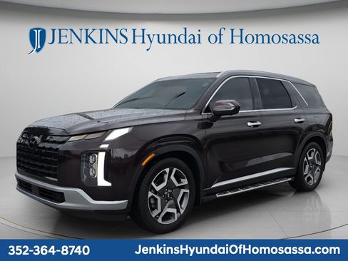 Used 2023 Hyundai Palisade Limited w/ Cargo Package FWD image 10