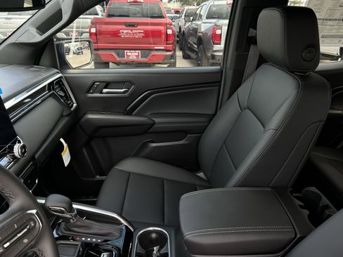 New 2026 GMC Canyon Elevation w/ Convenience Package image 23