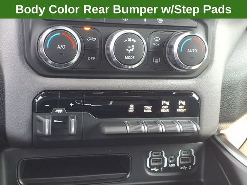 Used 2021 RAM 1500 Big Horn AWD/4WD image 30