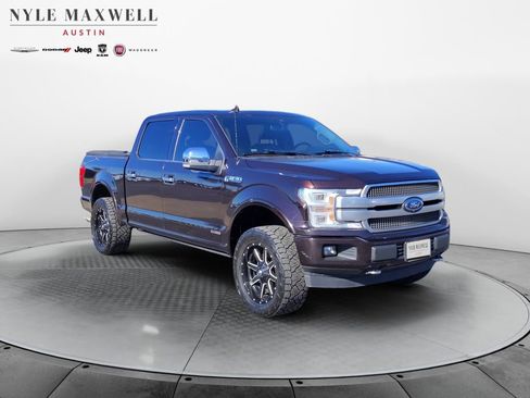 Used 2018 Ford F150 Platinum w/ Equipment Group 701A Luxury image 2