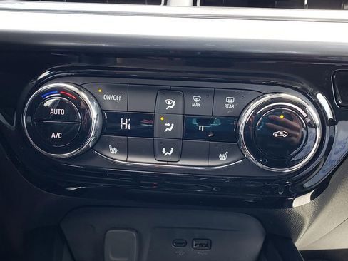 New 2026 Chevrolet Trax LT w/ Driver Confidence Package FWD image 11