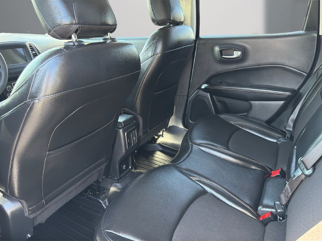 Used 2021 Jeep Compass Latitude FWD image 15