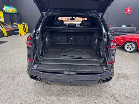 Used 2020 BMW X5 M50i w/ Executive Package image 15