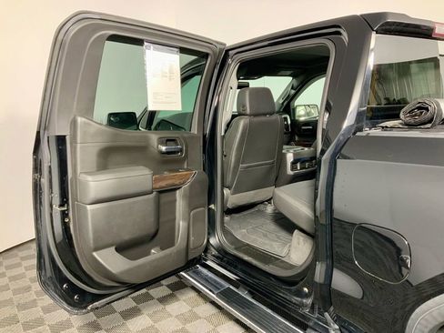 Used 2022 GMC Sierra 1500 SLT w/ SLT Premium Package image 27