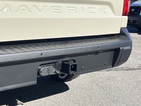 New 2025 Ford Maverick XL w/ 4K Tow Package image 24