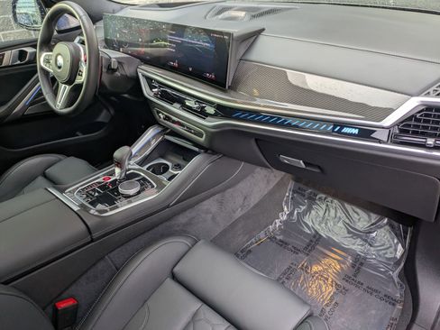 Used 2024 BMW X6 M Competition w/ Executive Package image 30