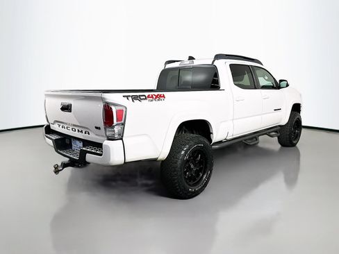Used 2021 Toyota Tacoma TRD Sport AWD/4WD image 8
