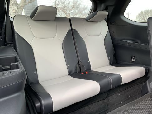 Used 2025 Lexus TX 350 350 F SPORT Handling image 33