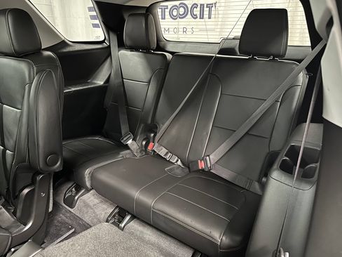 Used 2020 Chevrolet Traverse Premier AWD/4WD image 23