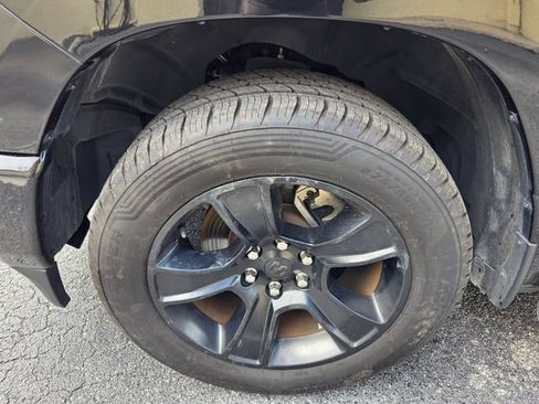 Used 2021 RAM 1500 Big Horn RWD image 18