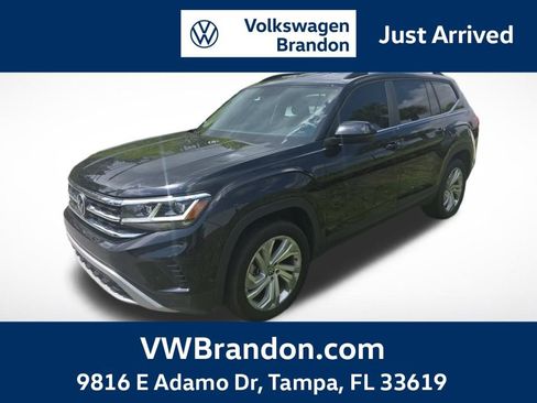 Used 2023 Volkswagen Atlas SE image 1