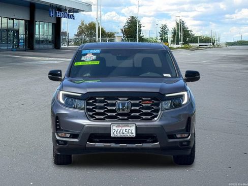 Certified 2025 Honda Ridgeline TrailSport image 16