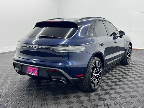Used 2023 Porsche Macan Turbo AWD/4WD image 9