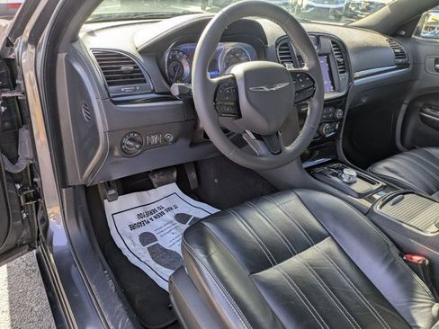 Used 2023 Chrysler 300 S image 5