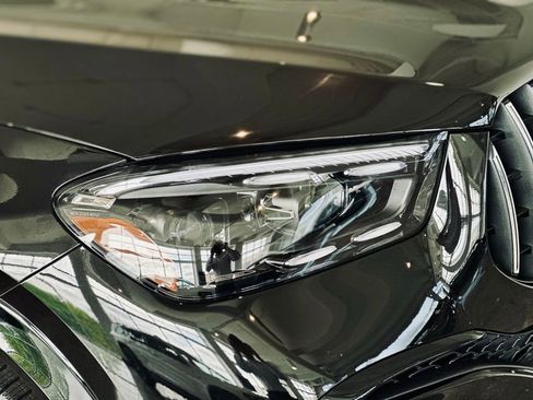 New 2026 Mercedes-Benz GLE 53 AMG 4MATIC Coupe image 18