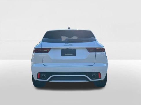Used 2024 Jaguar E-PACE R-Dynamic SE image 3