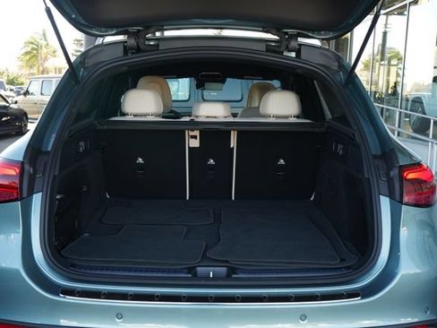 Used 2026 Mercedes-Benz GLC 300 image 8