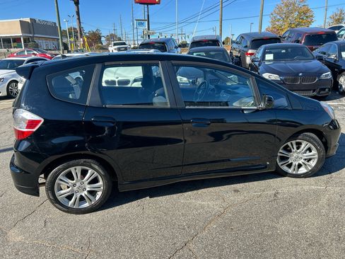 Used 2011 Honda Fit Sport image 11