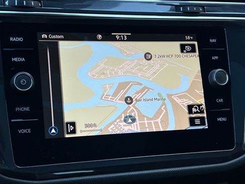 Used 2023 Volkswagen Tiguan SEL R-Line image 19