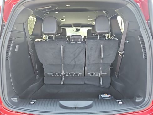 New 2026 Chrysler Pacifica Select image 19