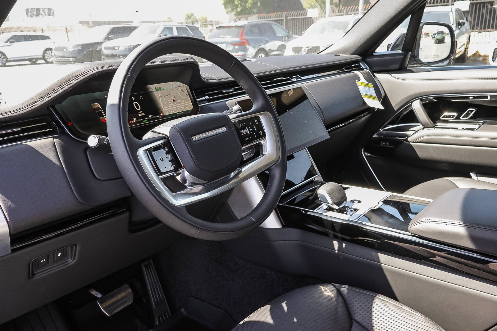 New 2026 Land Rover Range Rover SE AWD/4WD image 27