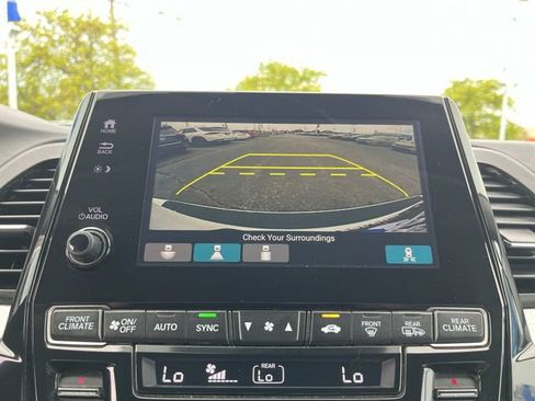 Used 2018 Honda Odyssey EX-L image 25