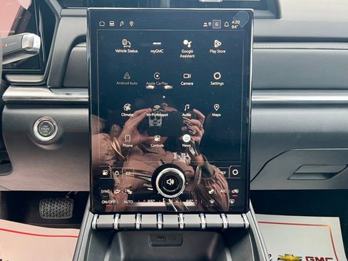 New 2026 GMC Terrain Elevation w/ Elevation Premium Package image 11