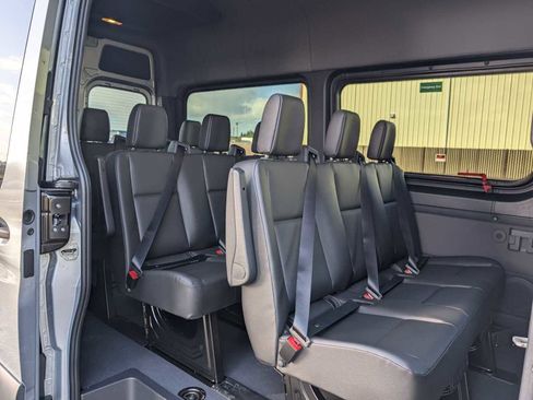 New 2025 Mercedes-Benz Sprinter 2500 image 15