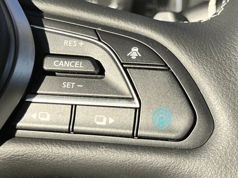 Certified 2025 INFINITI QX50 Luxe image 14